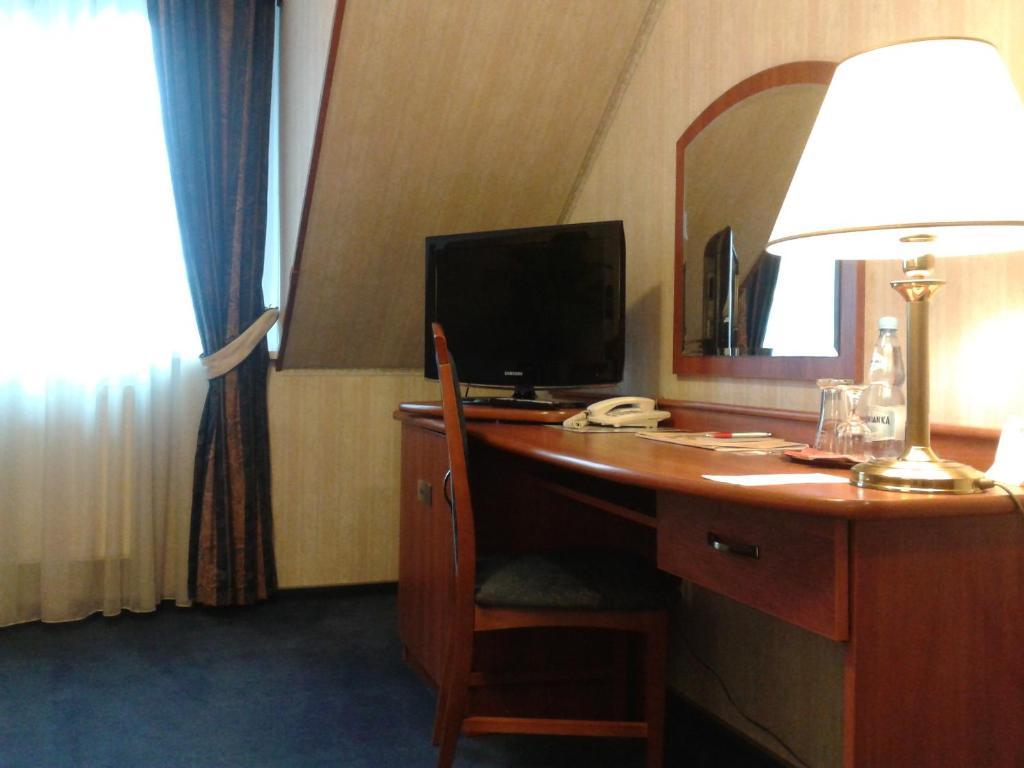 Hotel Basztowy Sandomierz Værelse billede