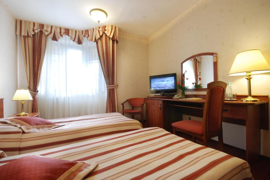Hotel Basztowy Sandomierz Værelse billede